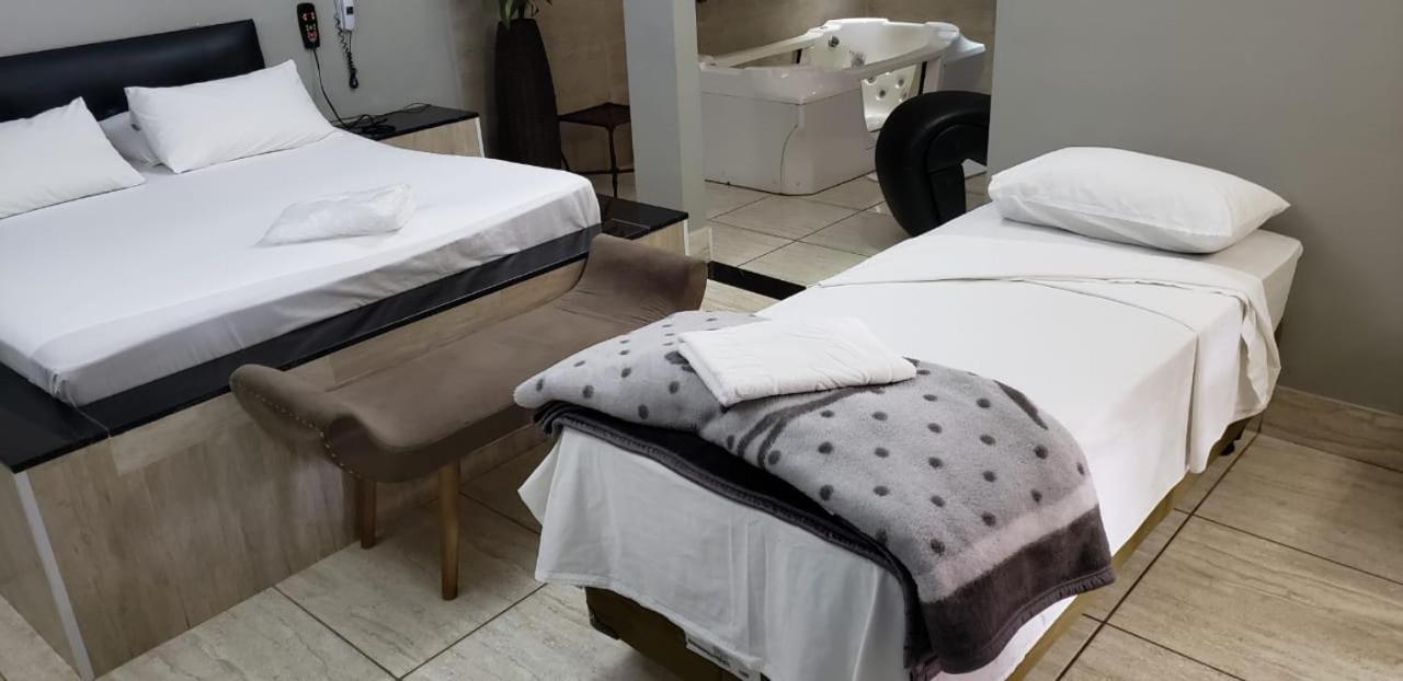 Castellu'S (Adults Only) Hotel Pirassununga Luaran gambar